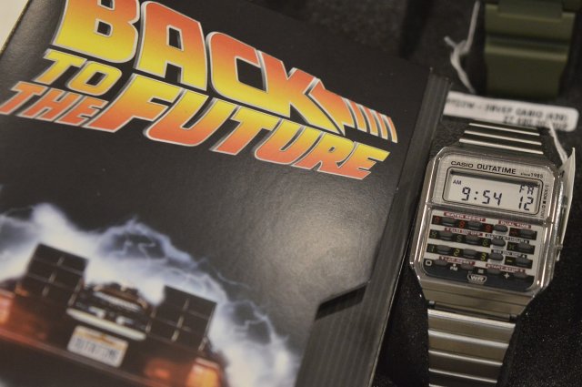 Casio limitált szériás karóra